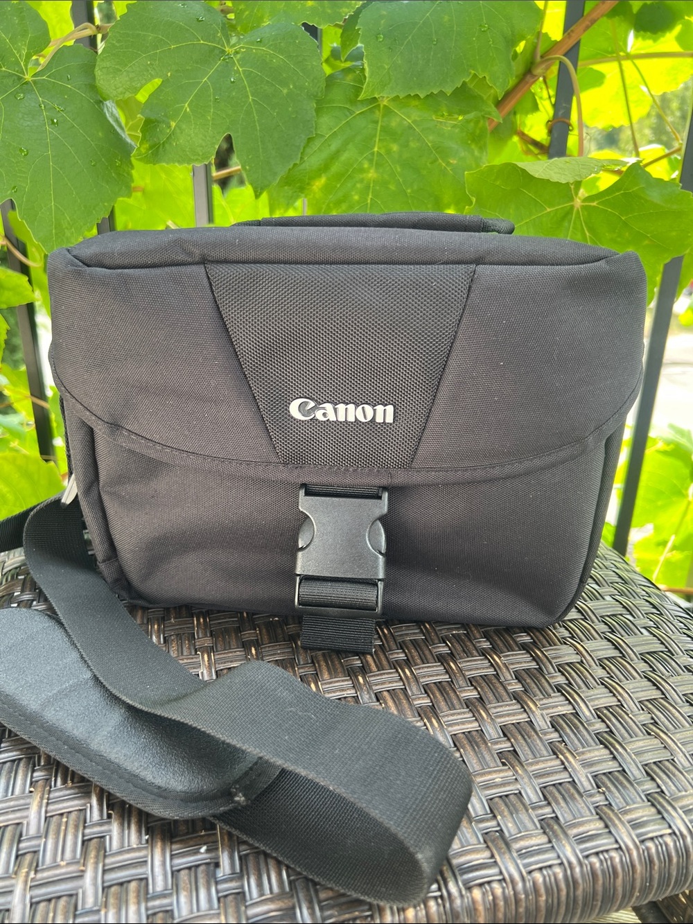 Canon Black Shoulder Messenger Camera Bag